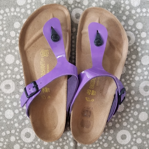 purple gizeh birkenstock